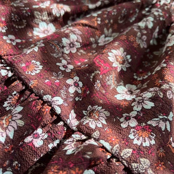 Mini Flowing Dress - Picture 3 of 3